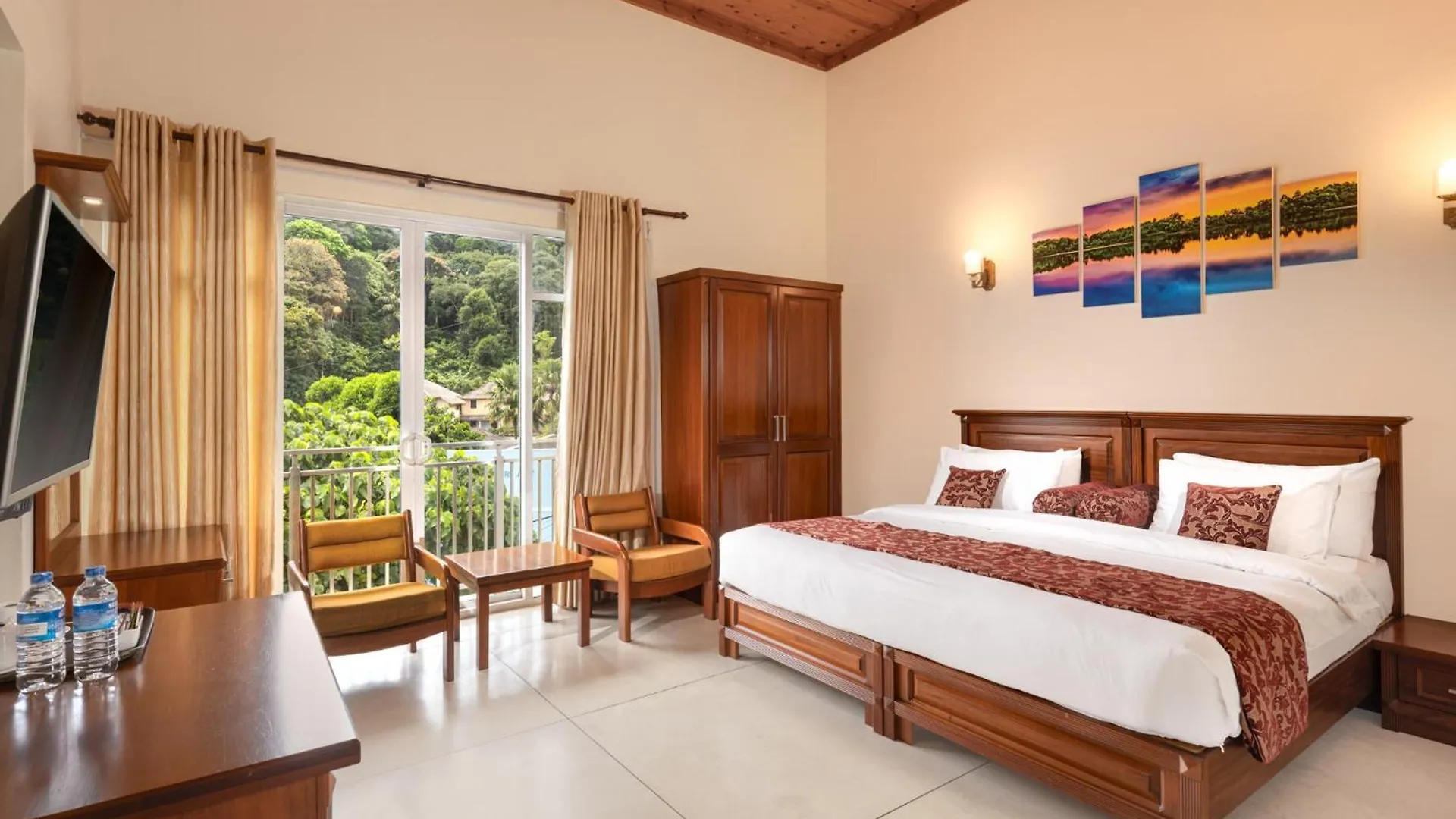 Hotel Cassendra Kandy Sri Lanka